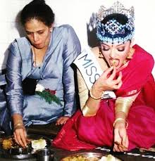 Tbt When Aishwarya Rai Ate Food At A Langar After Winning Miss World Crown Bollywood Bubble Abhishek bachchan celebrated his 45th birthday on february 5, 2021, and wishes have been showered on the actor from all over the country.