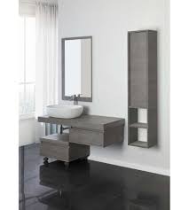 Insieme al mobile con lavabo, infatti, si offre in omaggio un mobile a colonna. Colonna Pensile Sospesa Con Anta E Vano Per Mobile Bagno Shelf Bianco E Cemento Made In Italy