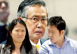 Resultado de imagen para FOTOS DE ALBERTO FUJIMORI CON SUS HIJOS KEIKO Y KENJI