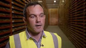 10 Things To Know About Metals (Aoibhinn Ní Shúilleabháin and Eoin McGrath,  2019)