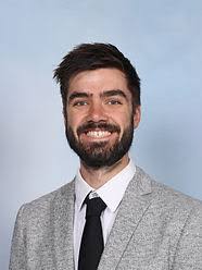 Ewan Harris's Instagram, Twitter & Facebook