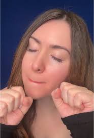 Carissa Hendrix Putting