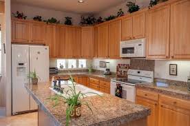 Pin By Shannon Krider On House Decorating Oak Kitchen Cabinets Kitchen Design Outdoor Kitchen Appliances