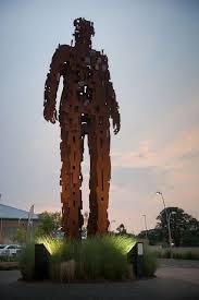 Travel And Trade South Africa South Africa S Renowned Contemporary Sculptor Urban Wear Urban Outfits Call Art