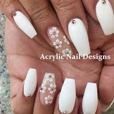 Como hacerlas, imágenes con decorados, diseños , modelos y diferencias uñas de gel y más aqui. 20 Great Ideas How To Make Acrylic Nails By Yourself Nailarts Naildesigns Acrylic Nail Designs Floral Nails White Acrylic Nails