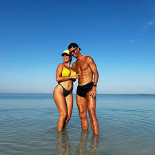 Selama liburan musim panas, Cristiano Ronaldo pergi ke pantai bersama  Georgina Rodriguez setelah patah hati di Euro 2024