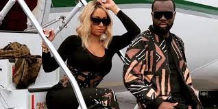 Maitre gims présente sa femme (conduisant une ferrari) sur periscope. Maitre Gims Tout Savoir Sur Sa Rencontre Avec Sa Femme Demdem Mce Tv