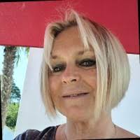 20+ "Danielle Y." profiles