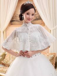 La prenda mas versátil, elegante y formal para asistir a una fiesta. Chaqueta De Piel Falsa Mangas Transparente Stand Collar Encaje Boda Chal Para La Novia Milanoo Com
