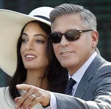List of famous people who are friends with george clooney, listed alphabetically with photos when available. George Clooneys Frau Agypten Droht Amal Clooney Mit Gefangnisstrafe Welt