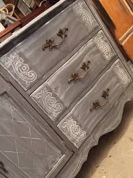 Use general finishes driftwood milk paint accented with winter white glaze effects for that perfect antique finish! Maddoggmaverick On Twitter Driftwood With Winter White Glaze Effects Generalfinishes