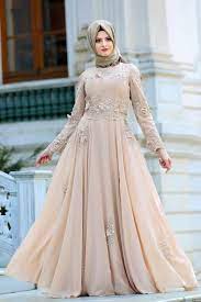 tesetturlu abiye elbiseler tesetturlu abiye elbise uc boyut cicekli bej tesettur abiye elbise 4350bej musluman elbisesi the dress aksamustu giysileri