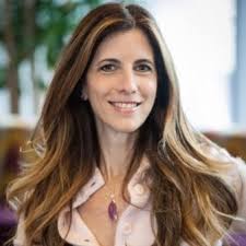 Clarissa Santos Email & Phone Number