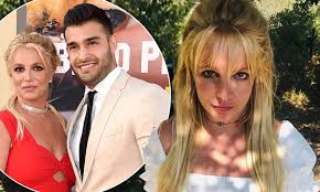 Asghari first met spears while shooting the music video for her song 'slumber party' in november 2016 and their relationship was first known to the public after asghari. Britney Spears Boyfriend Sam Asghari Leaps To Her Defense After Commenter Calls Her Posts Scary Daily Mail Online