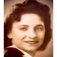 Marie Defazio's Instagram, Twitter & Facebook