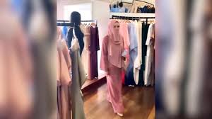 Selebriti popular, noor neelofa mohd noor atau neelofa, 32 tahun selamat diijab kabul dengan pendakwah bebas, haris ismail atau pu riz, 26 tahun…. Nw Izcxwusm