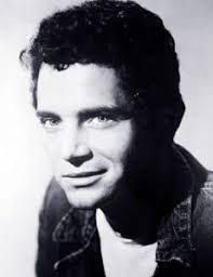 Celebrities with last name: Marlowe