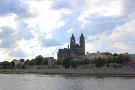 Learn vocabulary, terms and more with flashcards, games and other study tools. Ein Tag In Magdeburg Top Sehenswurdigkeiten Der Stadt Burgdame