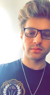 Peter does Elvis! #impersonation #elvis #real #onlyfoolsrushin #singing  #viral #fyp #fypシ #foryou #foryoupage #fy #watch #paymenowproductions  #paymenow #share #repost #like #loveit #comment #following ...