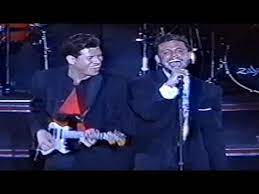 Ese mismo año, cibrian fue invitado a ser el productor del álbum debut de cristian castro, agua nueva. Luis Miguel Alguien Como Tu Live Argentina 1994 Youtube