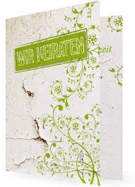 Ein schimmerndes, hellgrünes satinband säumt diese moderne einladungskarte für eure hochzeit. Einladungskarte Zur Hochzeit Familieneinladungen De