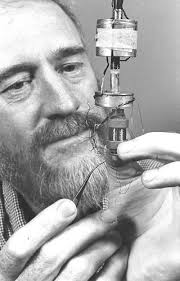 Hoops hero, scientist James Schooley dies