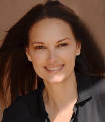 Aimee Moir's Instagram, Twitter & Facebook