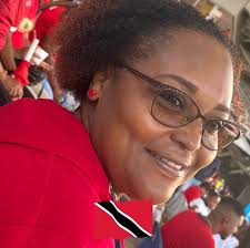 After months of waiting we finally got to try a brisket from Natty's  Smokehouse . Run by a husband and wife team ,Natty and Besty do everything  together. They serve smoked chicken ,