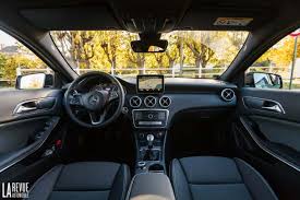 Le design intérieur de la classe b electric drive est identique à celui de son alter ego thermique, sauf pour son plancher qui a été relevé d'environ 3 cm. Photo Mercedes Classe A180d 2016 Interieur Exterieur Annee 2016