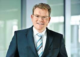 Gründerinnen und gründer können mit krediten von 25.000 euro bis zu 10 millionen euro gefördert werden. Interview Mit Dr Peter Gullmann Nrw Bank Und Vorstand Des Bvk Vc Magazin