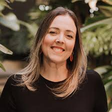 Meet Max Rivas and Ernesto from Cabo:Love & Desire Max Rivas Portrayed by  Christian De la Campa:he is a prestigious business advisor,with a great  character and personality.He looks handsome and smart,so he