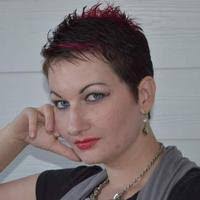 April Leann's Instagram, Twitter & Facebook