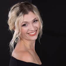 Brittany Barry's Instagram, Twitter & Facebook