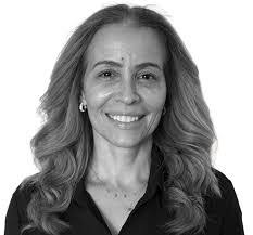 Melissa Edinger's Instagram, Twitter & Facebook