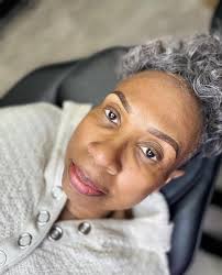 Ebony Moss (@vetvixen) • Instagram photos and videos