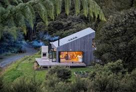 Maison Extraordinaire Dans Les Bois Concue Par By David Maurice De Ltd Architectural Architectural Design Studio Architecture Rural House