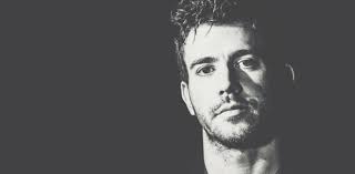 Acorn Tree by Lyle Brewer