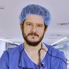 Daniel Pereda's Instagram, Twitter & Facebook