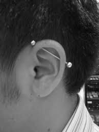 While industrial piercing usually refers to two holes connected by a scaffolding, when performed in the ear, this type of practice refers to the space between the upper cartilage of the ear. 32 Latest Industrial Piercing Ideas