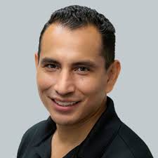 32 SAILOR CIRCUS ACADEMY