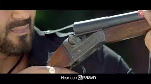 Chain Churaya Mera Kisne O Sanam Lyrics Maine Tujhko Dekha Golmal Again Titu Love Song Youtube Chend churayi meri kisne o sanam tune| golmal 4 neend songs again 4 neend ajay devgn parineeti. chain churaya mera kisne o sanam lyrics