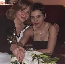 صور جنسية إباحية عارية للفنانة المصرية الشهيرة سمية الخشاب وهي أحد رموز الإغراء و الأنوثة و الإثارة في الفن المصري الحديث وقدمت عدد من القبلات و الرقصات ومشاهد الإغراء في عدد من الأفلام. Ø¥Ù„Ù‡Ø§Ù… Ø´Ø§Ù‡ÙŠÙ† ØªØ­ØªÙÙ„ Ø¨Ø¹ÙŠØ¯ Ù…ÙŠÙ„Ø§Ø¯ Ø¥Ù„Ù‡Ø§Ù… Ø§Ù„ØµØºÙŠØ±Ø© ÙÙŠ Ø¹ÙŠØ¯ Ø§Ù„Ø­Ø¨ ØµÙˆØ± Ø®Ø¨Ø± ÙÙŠ Ø§Ù„ÙÙ†