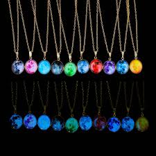 Kuatnya pengaruh warna bahkan pernah diungkapkan oleh darwis triadi, seorang fotografer indonesia dalam bukunya color vision:dengan. Hainon Menyala Dalam Gelap Bulan 25mm Galaxy Planet Kaca Liontin Kalung Warna Emas Jaringan Bercahaya Perhiasan Wanita Hadiah Liontin Kalung Aliexpress