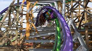 Ein tag in walibi ist voller adrenalin, bietet aber viel mehr als nur achterbahnen! Walibi Holland Baut Holzachterbahn In Einen Hybridcoaster Um