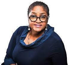 Elizabeth Alcantar's Instagram, Twitter & Facebook