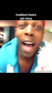 throwback!! #fyp #vine #vineenergy #madisonbeer #madisonbeervine #2014vibes  @madison