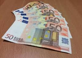 We did not find results for: Un Couple Ecoulait De Faux Billets De 50 Euros A L Avenue 83 Var Matin