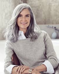 unsere top 25 graue damenfrisuren platz 9 damenfrisuren frisuren damen bob frisur graue haare
