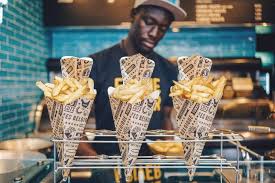 © unsplash.com | chris barbalis. Kolns Must Eat Pommes Frittenzeit Geheimtipp Koln