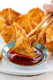 How to make traditionally sweet filled crab rangoons just like takeout! Crab Rangoon Jessica Gavin